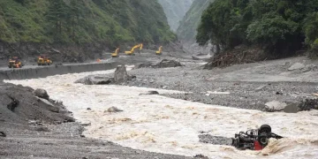 तिब्बतमा राहत तथा उद्धार अभियान तत्कालका लागि रोकियो, फेरि बाढी आउने आशंका