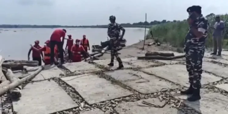 नेपालमा बाढीपछि भारतको महराजगञ्ज र कुशीनगरमा ७ शव फेला
