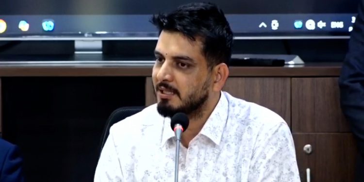 पुनर्निर्माणको ठोस कार्यढाँचा तीन दिनभित्र पेश गर्न मन्त्री लम्सालको निर्देशन