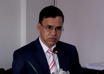 रसुवा बाढीपछिको पुनर्निर्माणका लागि स्रोत जुटाउन सरकार सक्षम छः अर्थसचिव डा उपाध्याय