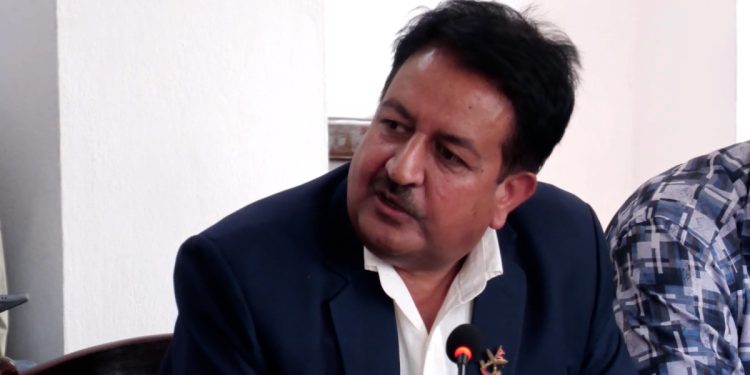 पुँजी बजारको वर्तमान अवस्थाप्रति लगानीकर्ताको चिन्ताः ‘संस्थागत लगानीकर्ताको मनोवृत्ति र कमजोर नियमनले बजार थला पर्दैछ’