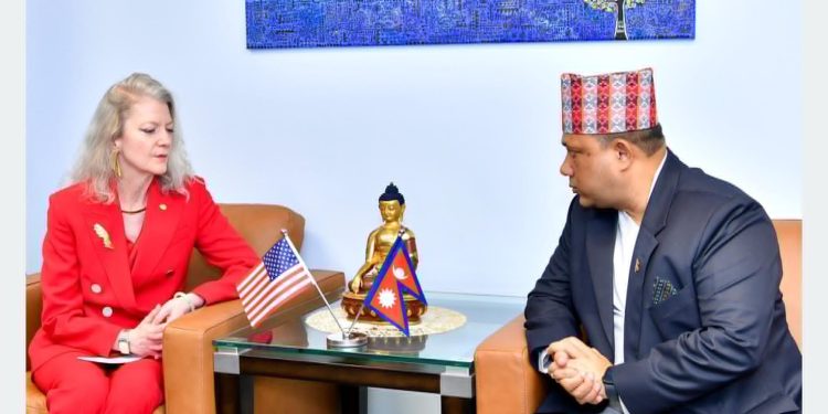 न्युयोर्कमा परराष्ट्रमन्त्री खनालको व्यस्तता, विभिन्न देशका प्रतिनिधिसँग भेटवार्ता