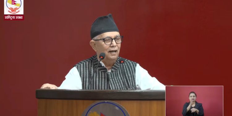सरकार निरङ्कुशतातिर ढल्कियो, पूर्वप्रधानन्यायाधीशको गिरफ्तारीको जवाफ दिनुपर्छः सांसद ढुंगाना