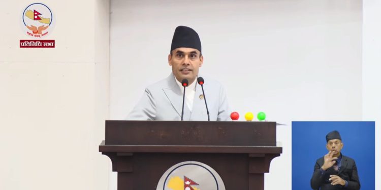 सञ्चार मन्त्रीको दाबीः विज्ञापन नीति सञ्चारमाध्यमलाई नियन्त्रण गर्न होइन, आत्मनिर्भर बनाउन ल्याइएको हो