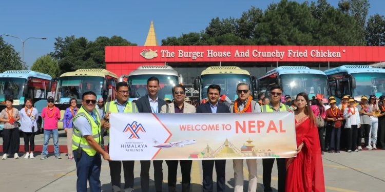 हिमालय एअरलाइन्सले पुनः सुरु गर्‍यो काठमाडौँ–सांघाई सिधा उडान