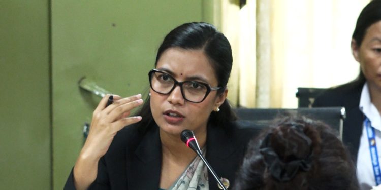 कानूनमन्त्री गौतमले राष्ट्रिय सभामा माफी मागिन्