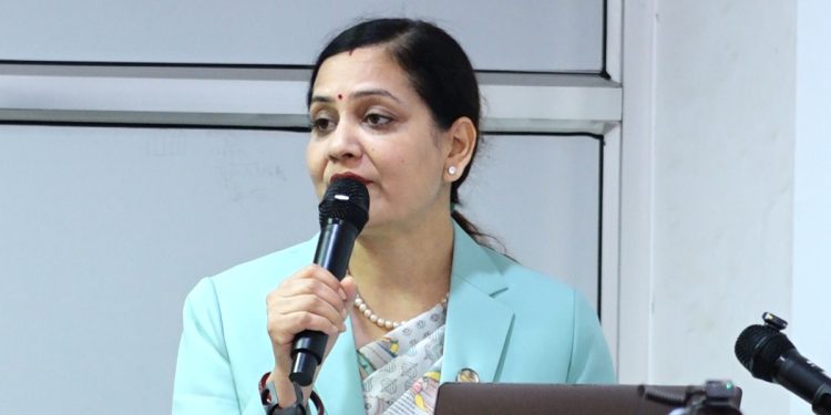मानसिक स्वास्थ्यसम्बन्धी ऐन निर्माण सरकारको प्राथमिकतामाः स्वास्थ्यमन्त्री मेहता