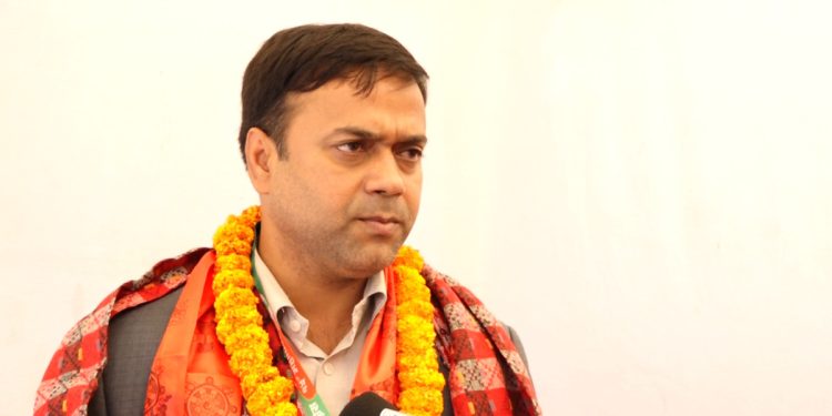 काँग्रेसलाई एकढिक्का बनाएर नयाँ उचाइमा पुर्‍याउँछौँः सहमहामन्त्री आलम