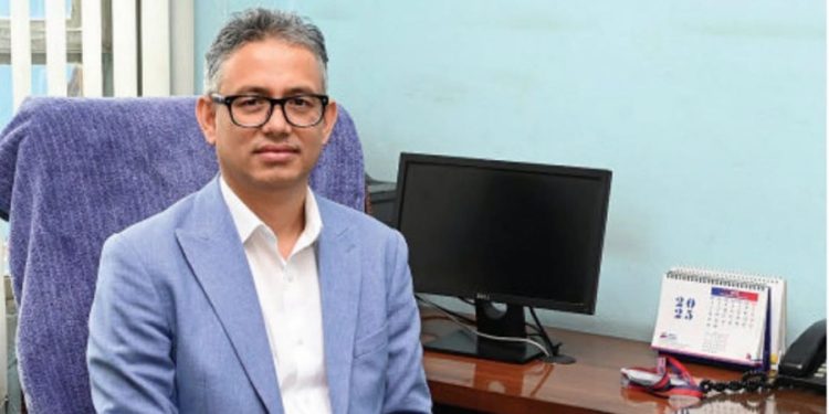 नेपाल एयरलाइन्सको जहाज मर्मतमा ८ अर्बको सकसः नीतिगत अवरोध हटाउन निगमको आग्रह आश्विन १६, २०८३ शुक्रबार